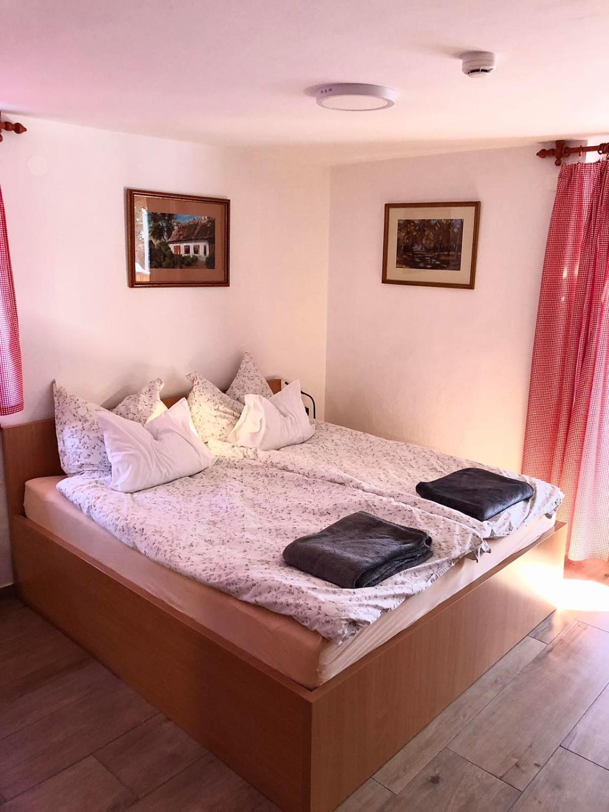 Apartments Kamp Podgrad Vransko Bagian luar foto