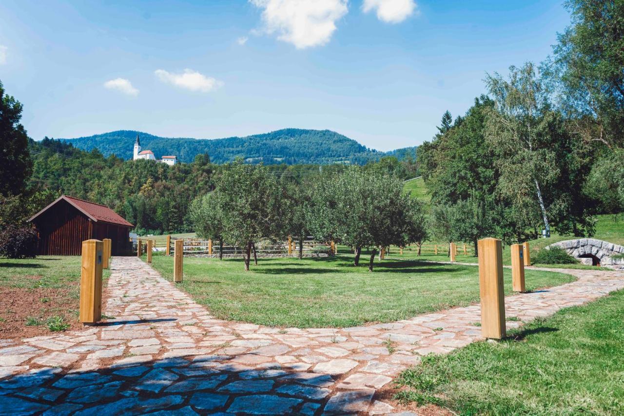 Apartments Kamp Podgrad Vransko Bagian luar foto